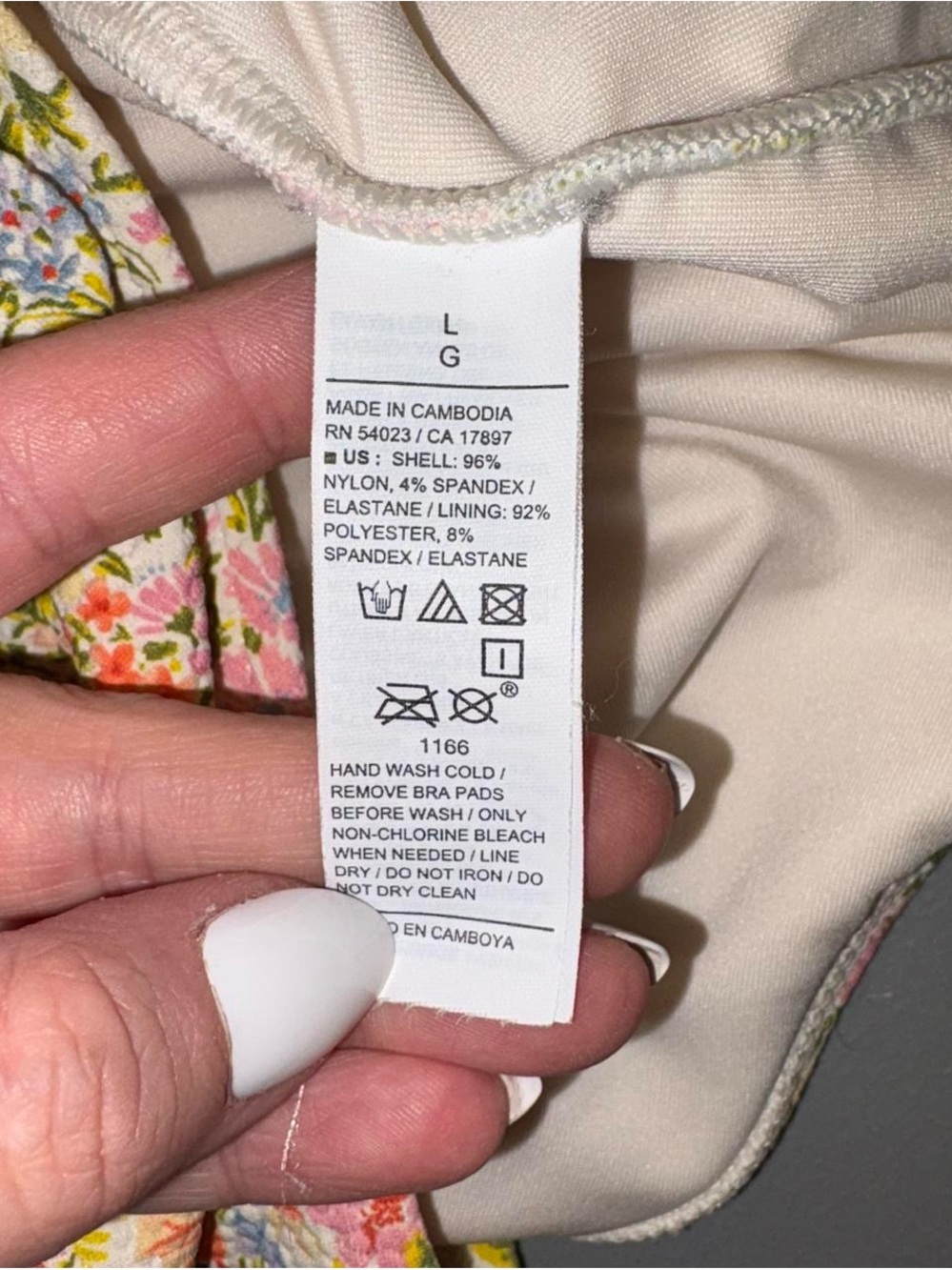 Old Navy Cream Floral One-Piece Swimsuit - Picture 8 of 9